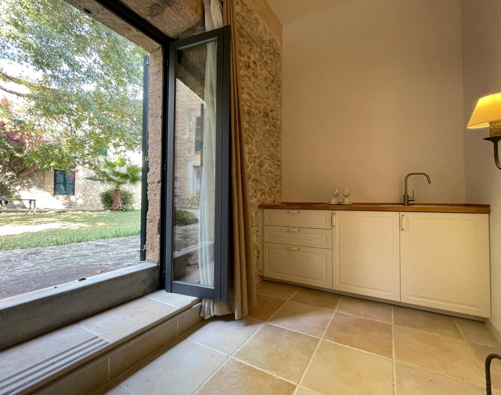 Son Pont Farm stay *