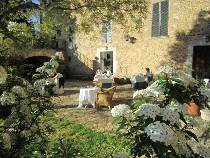Son Pont Farm stay *